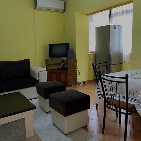 Central Apartment Shkoder Luaran gambar