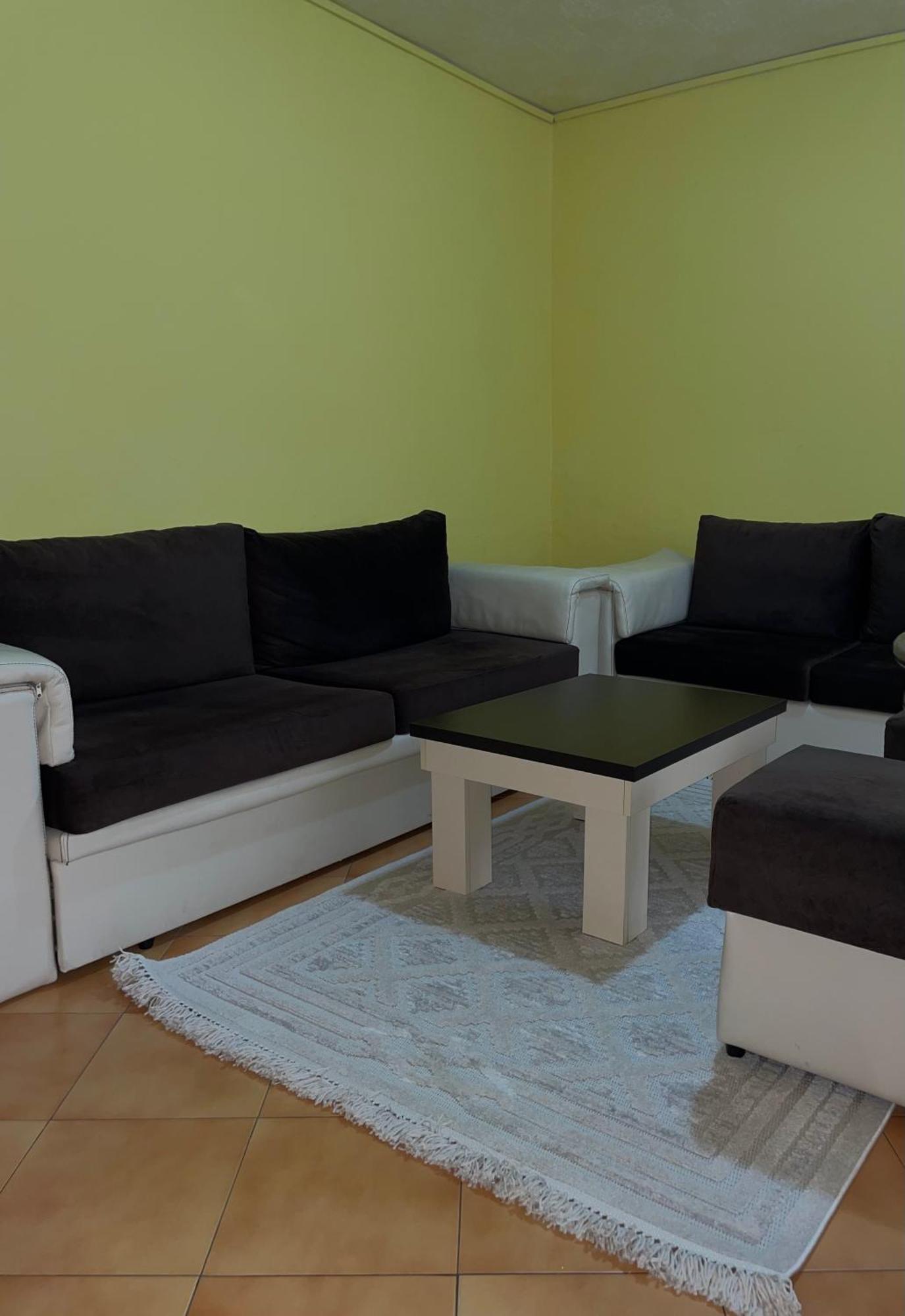 Central Apartment Shkoder Luaran gambar